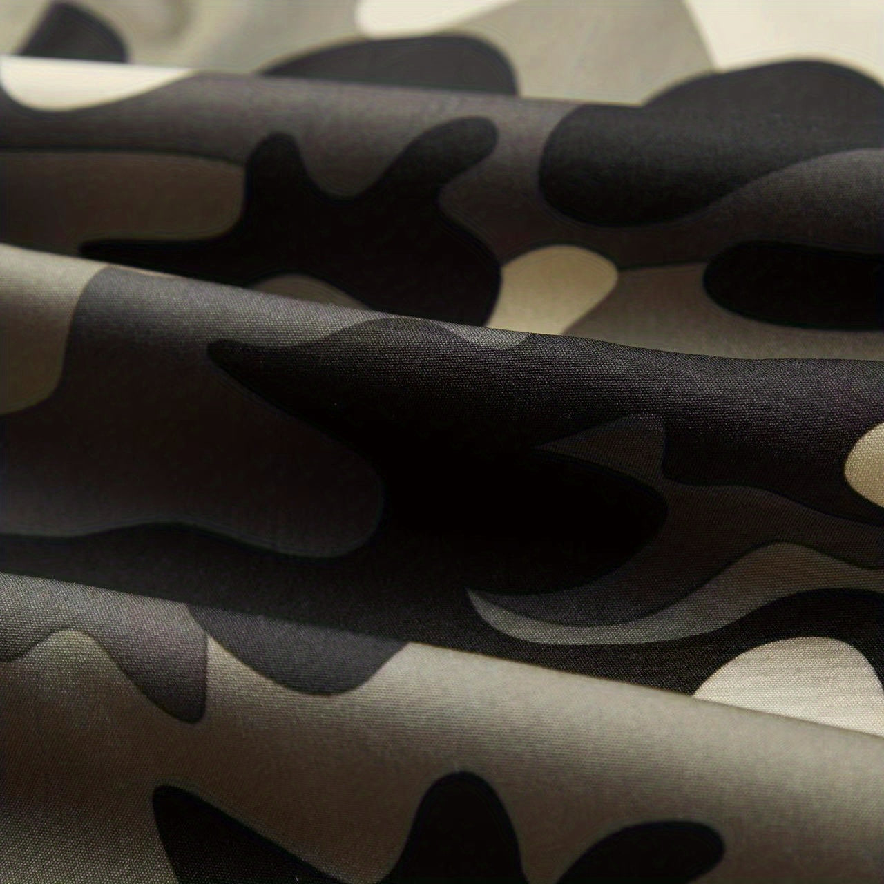 Men's Performance Active Shorts - Quick-Dry Stretch Gym Shorts with Zip Pockets