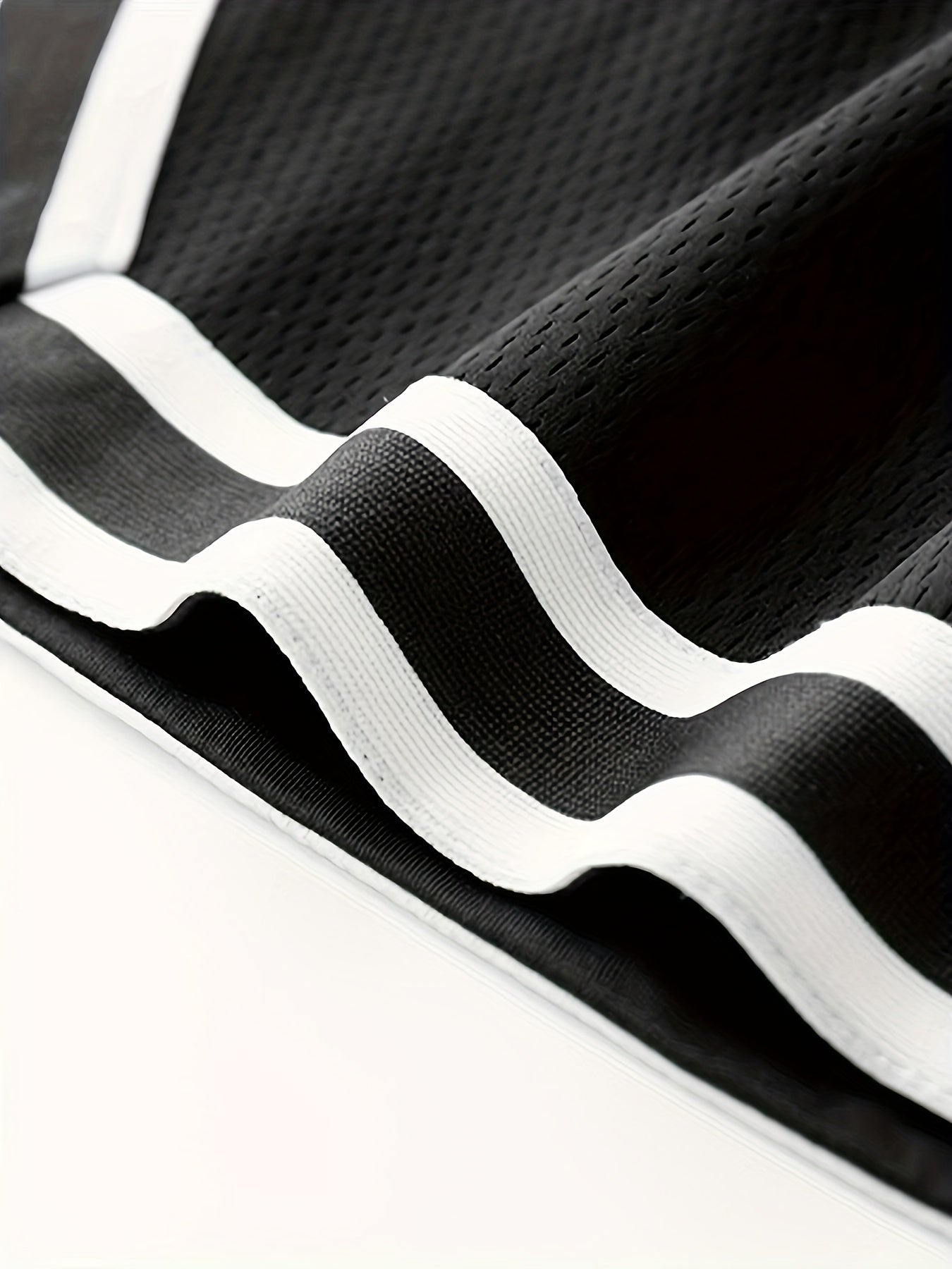 Men's Athletic Shorts - Chicago Print Drawstring Sport Shorts